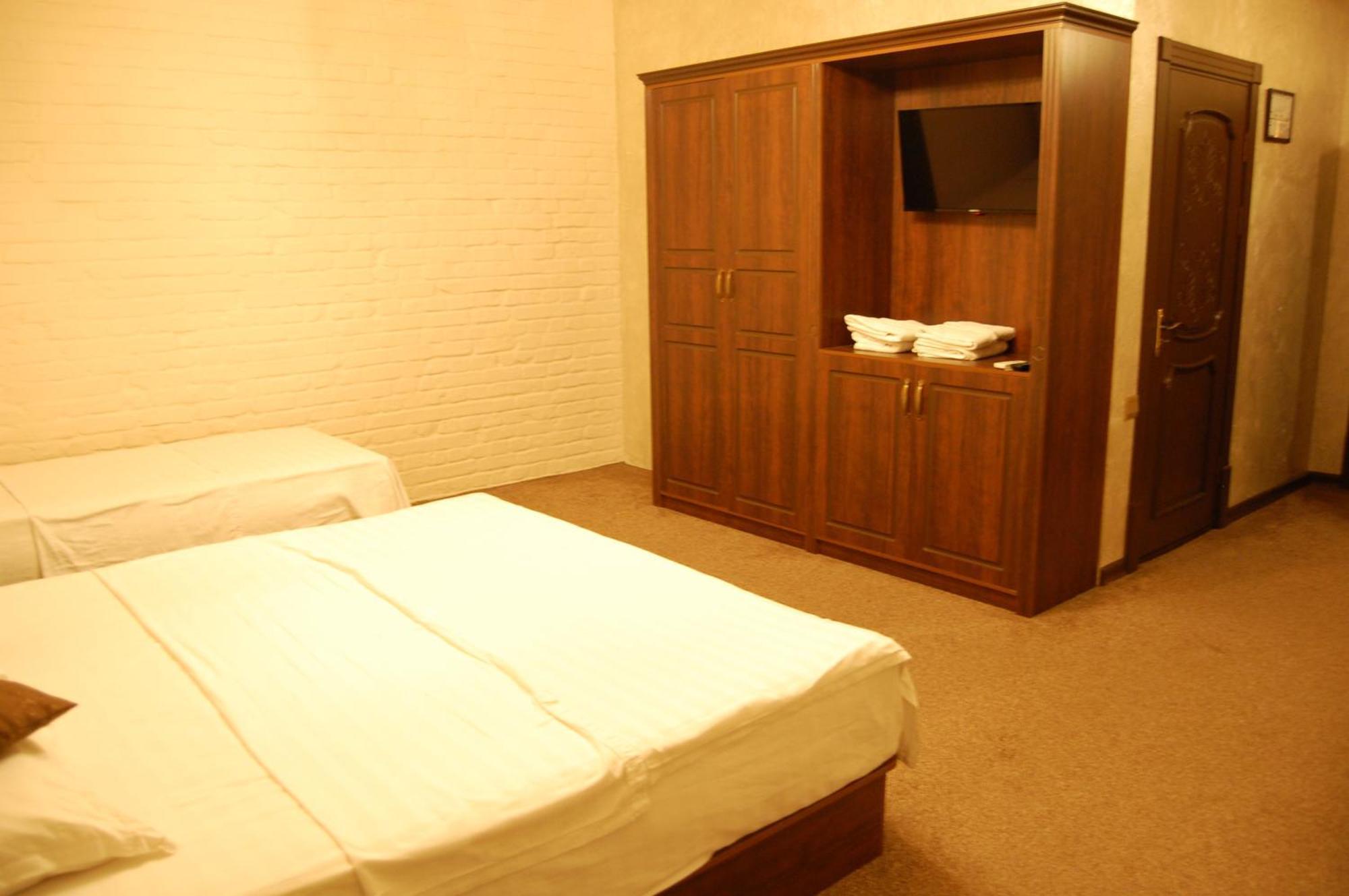 Usman Hotel Samarkand Buitenkant foto