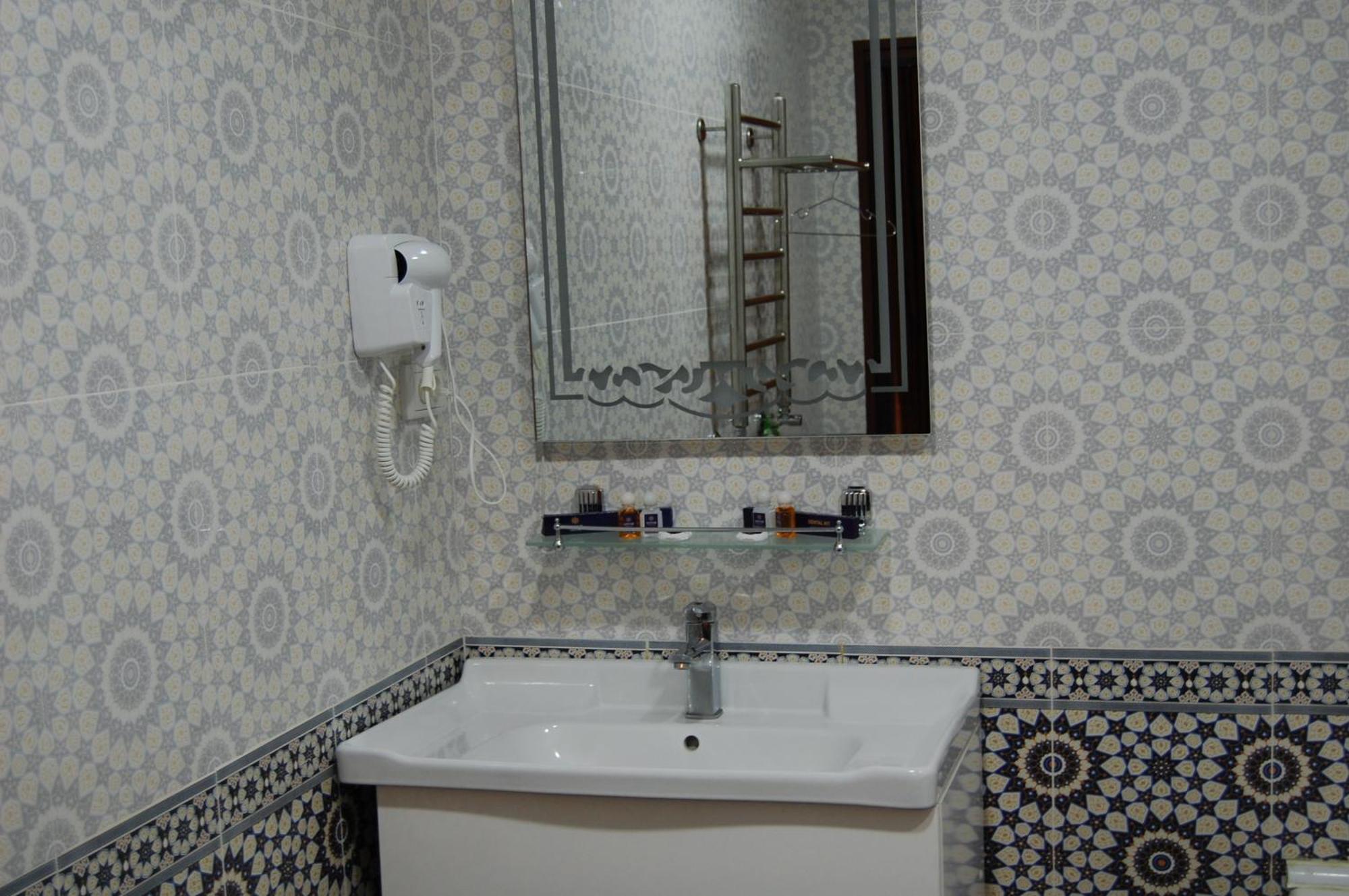Usman Hotel Samarkand Buitenkant foto