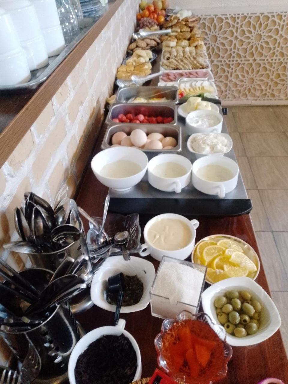 Usman Hotel Samarkand Buitenkant foto